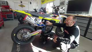 how to set the rear suspension on a supermoto bike