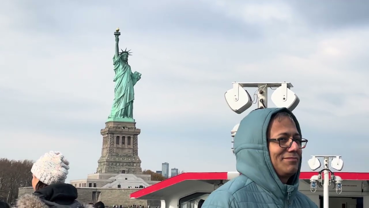 Beautiful View of Manhattan and Statue Of Liberty from ferry ⛴️🗽