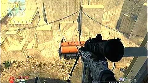 how to do double equiptment shot (claymore and tactical insertion)