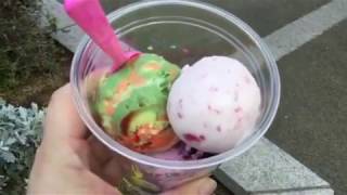 サーティワン「スモールダブル購入でミニアイスをオン！」外でアイス