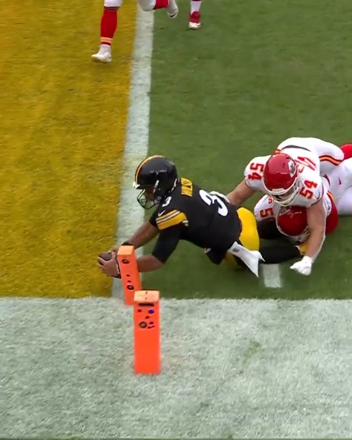 Russ giving that extra effort ?‍??