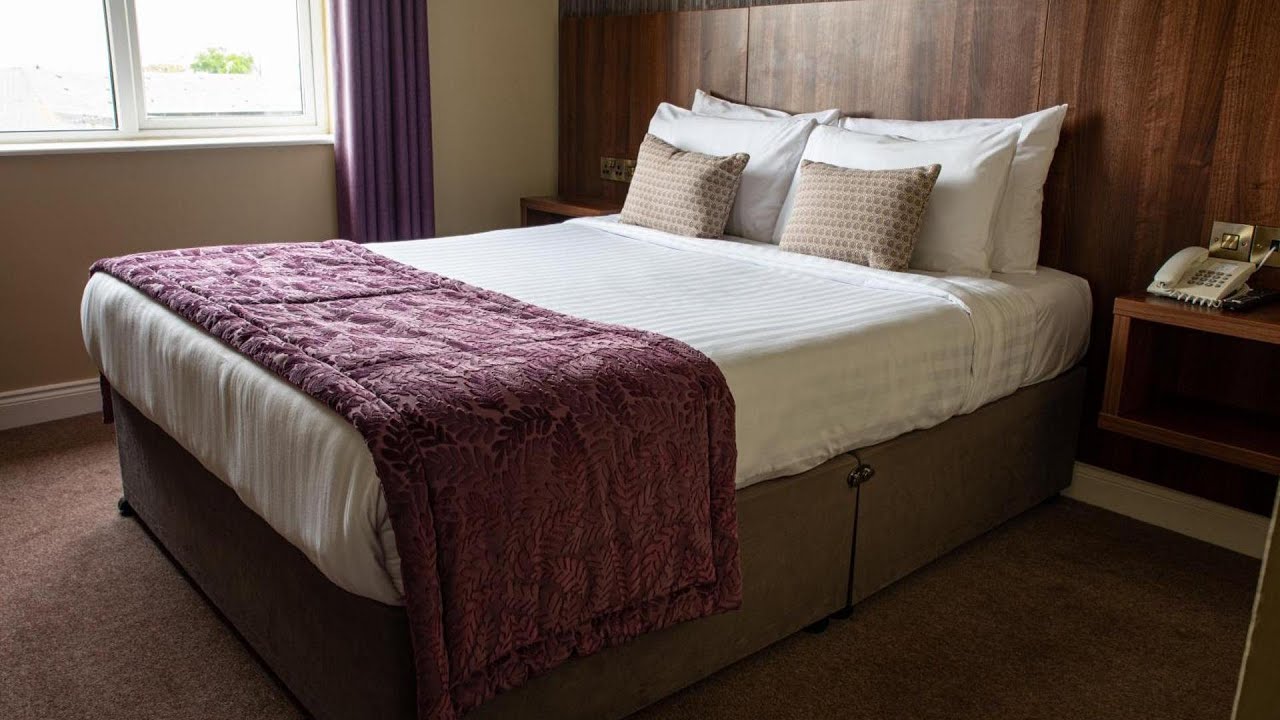 Arklow Bay Hotel | Travel Facts