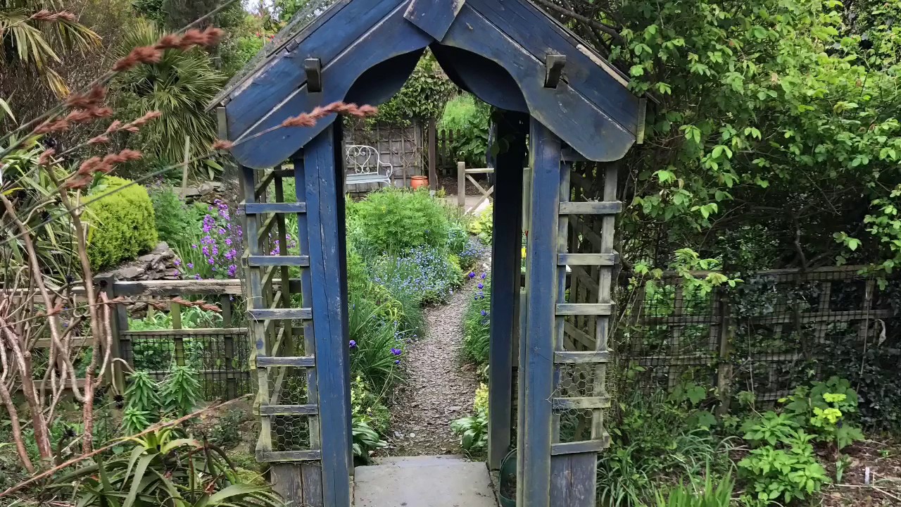 Cornwall Gardens Day 3 Visit 4 The Poppy Cottage Garden Youtube