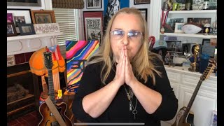 Melissa Etheridge sings “We Are The Ones”! - April 4, 2020