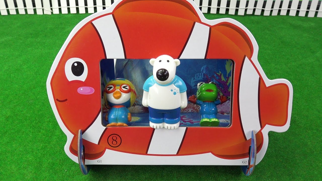 상어로부터 물고기를 구해라! 핸드폰안의 수족관~ 4D 아큐아큐브 피쉬~ ❤ 뽀로로 장난감 애니 ❤ Pororo Toy Video | 토이컴 Toycom