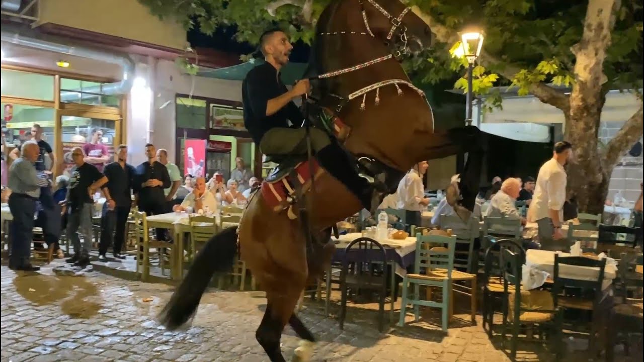 Το πανηγύρι του Ταύρου Αγίου Χαραλάμπους Αγία Παρασκευή Λέσβου Σάββατο βράδυ 2023 μέρος 1ο.