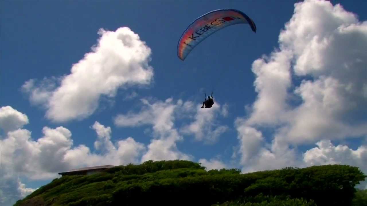 Paragliding at Petit St Vincent in the Grenadines, Caribbean