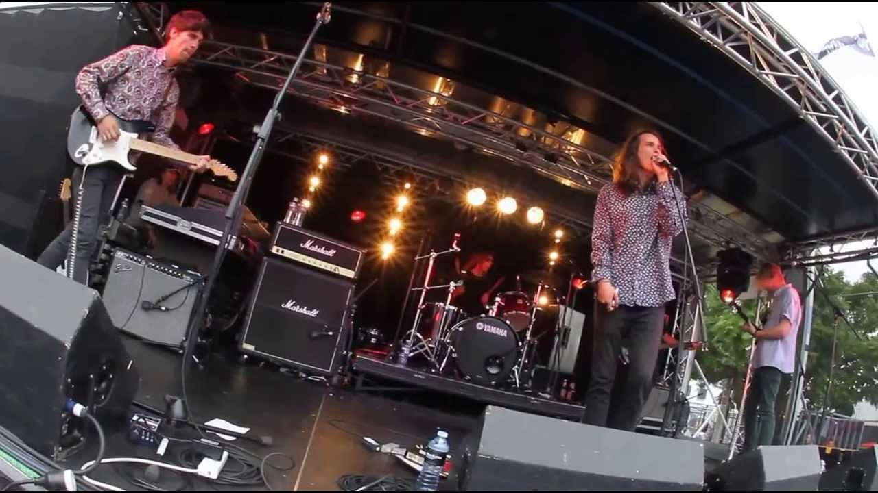 The Murlocs - Rattle The Chain (Port Royal Street Party) @ Port Melbourne (18th Jan 2014)