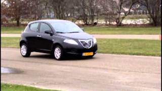 Lancia Ypsilon Twinair Turbo 85 Pk Silver Plus