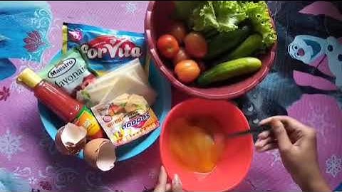 (TUGAS KELOMPOK BAHASA INGGRIS) PROCEDURE TEXT - HOW TO MAKE OMELETTE SANDWICH"