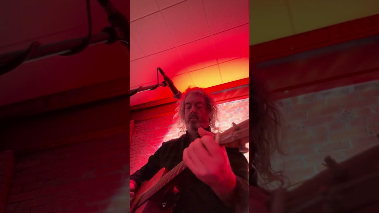 Led Zeppelin - over the hill and far away – live at the Warner theater