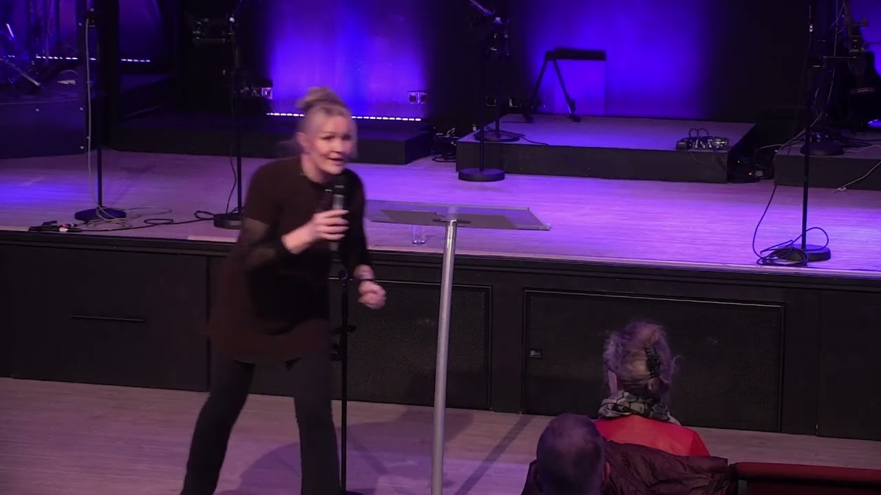 20262202 - Sigurbjörg Gunnarsdóttir - Áfram höldum við, frá hlekkjum í gnægð.