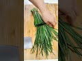 cutting spring onions skill #naturallife #naturalliving #naturalrurallife #vegetables #shortvideo