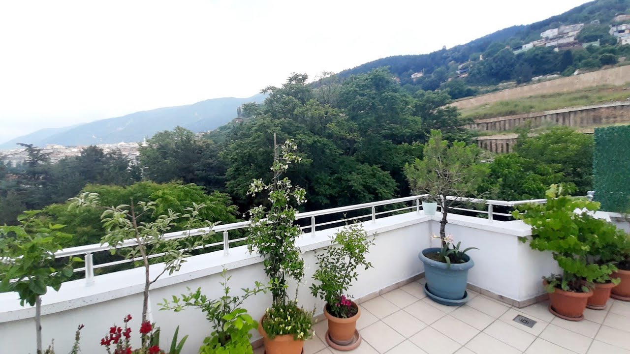 شقة رائعة دوبلكس كبيرة 5+2 250 متر مربع لها اطلالة خلابة على  الطبيعة في مركز بورصة!!!!