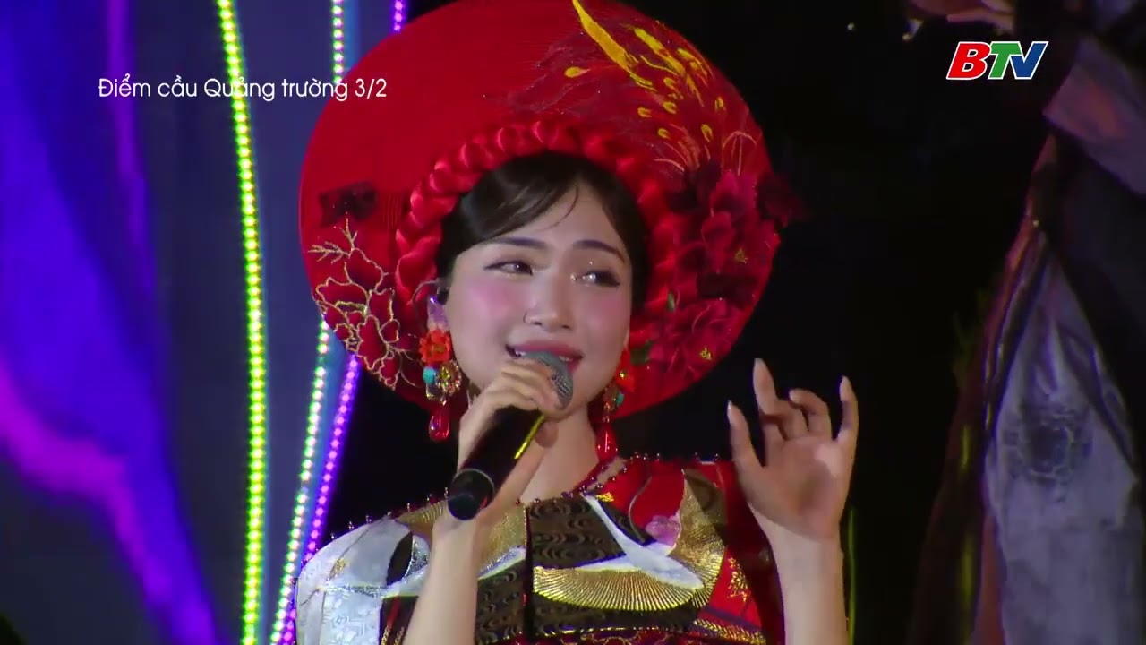 Tiết mục Bắc Bling do Hòa Minzy, Tuấn Cry biểu diễn