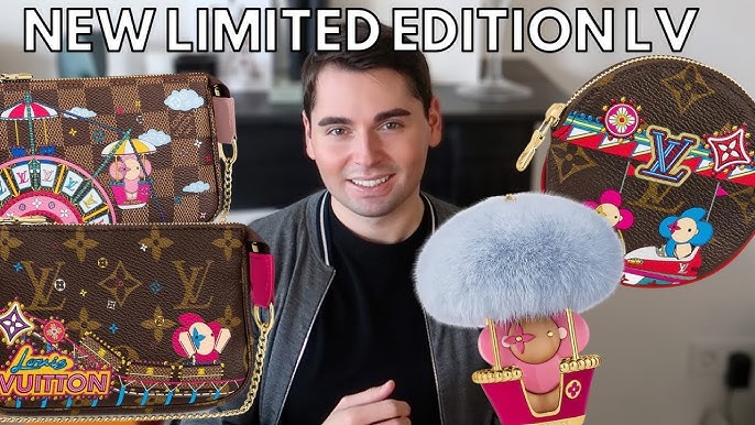 LV LOUIS VUITTON Animation Ferris Wheel Holiday 2020 Double Zip Pochet –  AYAINLOVE CURATED LUXURIES