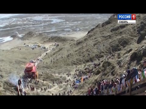 newspaper mockup На Горе Бога в Тыве провели обряд освящения буддийской ниши