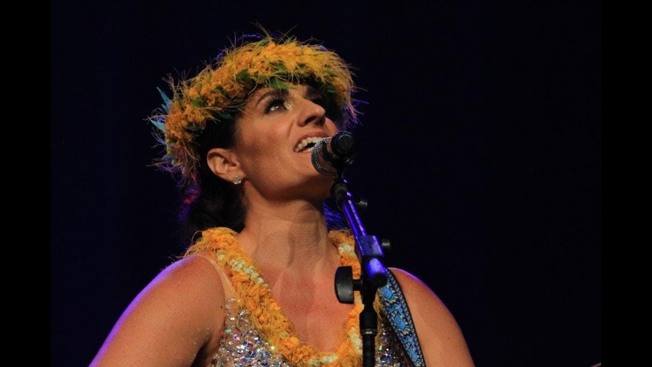Acceptance Speech. Stef Mariani wins big at the 2018 Na Hoku Awards for "Stay Gold".
