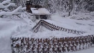 ПРОБИВАЕМ ДОРОГУ! БЕЗДОРОЖЬЕ. БЬЮ ДОРОГУ ЗИМОЙ В ЛЕСУ. ДОРОГА В ДЕРЕВНЕ.