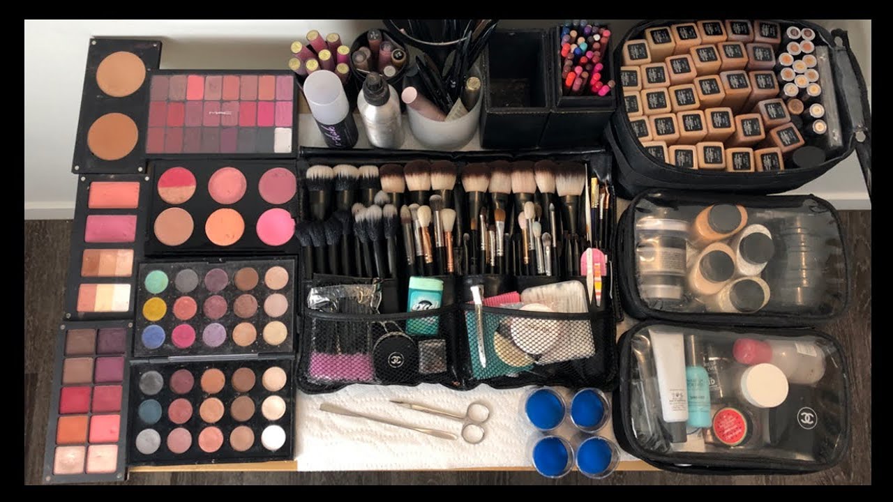 2017 SETUP) How To Set Up A Professional Makeup Kit for NYFW, Campaigns &  Celebrity Clients 