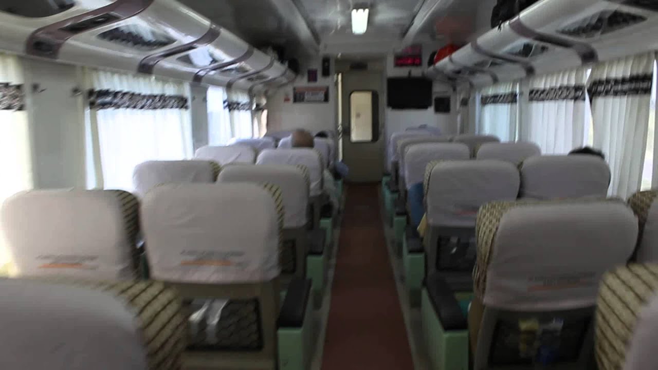 Interior Eksekutif 1 Kereta 2 Malioboro Ekspress [Ardha 