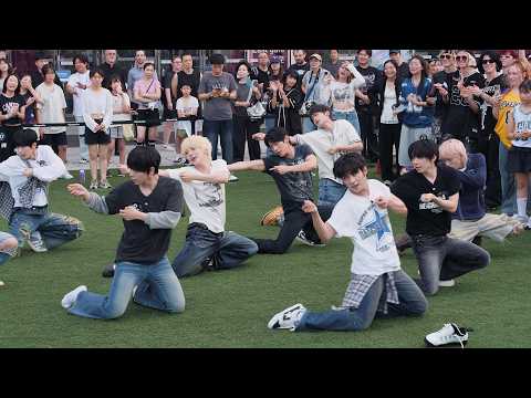 아홉 AHOF 'RUN TO YOU' ①: K-POP 랜덤플레이댄스 버스킹 PlayOn RPD Busking 코엑스 랜플 260711 골든초이스 fancam ChihEn shoes