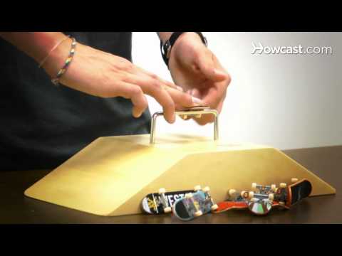 How to Do Basic Slides | Fingerboarding