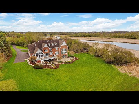 213 N Signal Hill Rd, North Barrington, IL home video tour