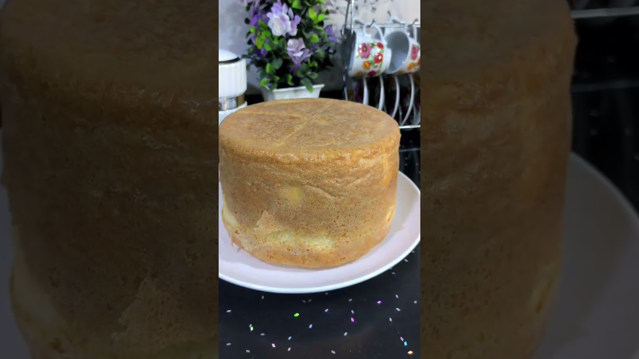 كيكه اسفنجيه قياس ١٥  بطريقه سهله وسريعه ولذيذه مظبوطه ناجحه 💯💯