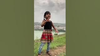 Lovely eyes, lovely eyes help me to see....help learn sing and imitate poem actions.