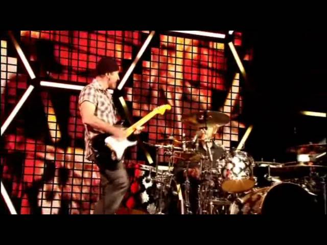 Muse - Where The Streets Have No Name (feat. The Edge) live @ Glastonbury 2010 class=