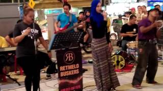 Retmelo Buskers Ft Lara Bigo & Qistina Agulera Berondong Tua