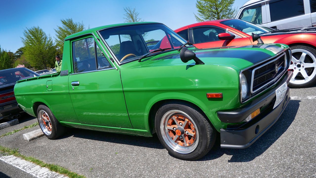 DATSUN サニー トラック サ二トラ 流用 カスタム トヨタ ぶた目 ライトリム 丸目2灯 ベゼル 樹脂製 メッキ B110 120 122 昭和 旧車 当時物 DATSUN サニー トラック サ二トラ 流用 カスタム トヨタ ぶた目 ライトリム 丸目2灯 ベゼル 樹脂製 メッキ B110 120 122 昭和 旧車 当時物