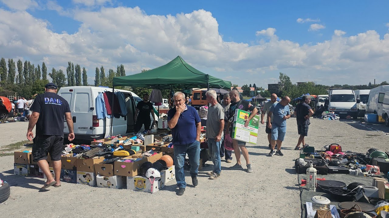 🇧🇬 НА БИТАКА | Толкова  неща на едно място. Супер попадения за 10лв . Пазари и Битак в Bulgaria 🇧🇬