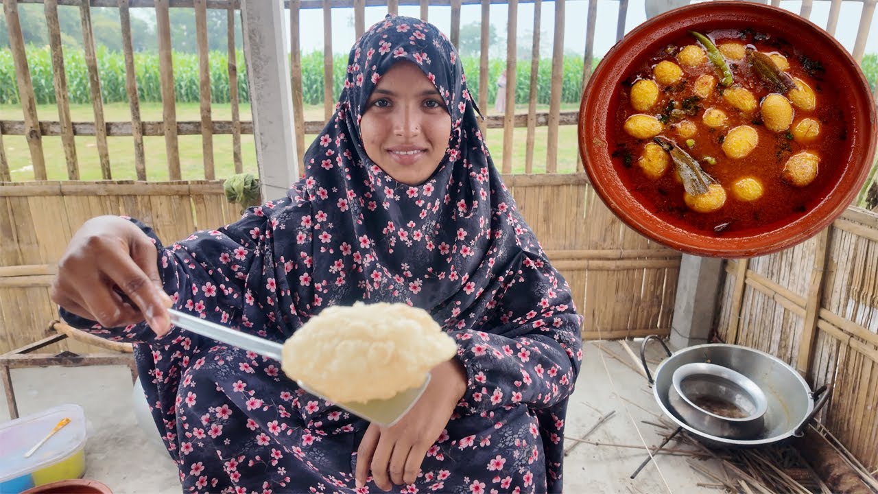 আজ সকাল সকাল এই শীতের মধ্যে মজাদার আলুর দম আর লুচি বানিয়ে ফেললাম। village life with jui