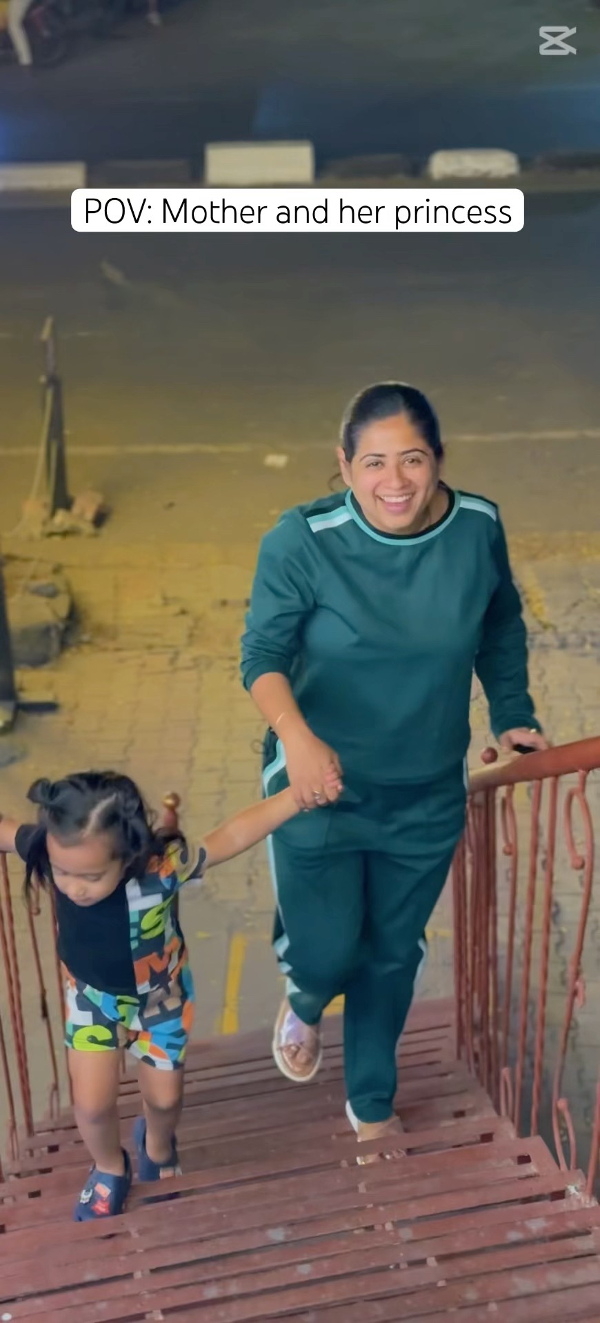 Maa ke liye apne bache mi khushi sabse bada gift he #littleglove #youtubeshorts