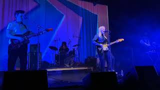 Alvvays - Easy On Your Own? (live Kings Theatre, Brooklyn - 11/16/2022)