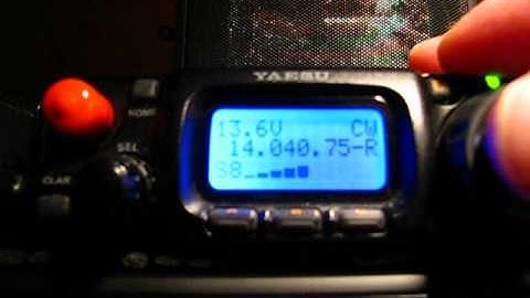 Ham Radio - Listening To Morse Code On The Yaesu FT-817ND