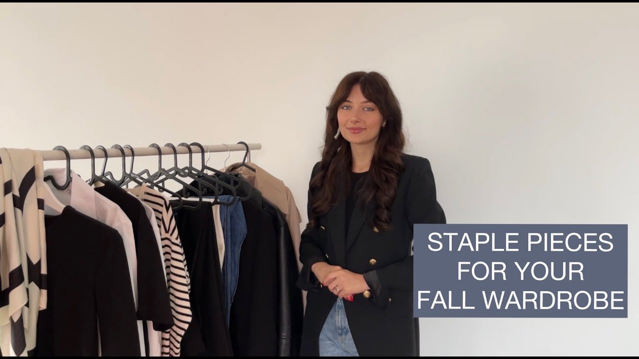 FALL WARDROBE STAPLES 2022 | VALERIIA GRATINSKAYA