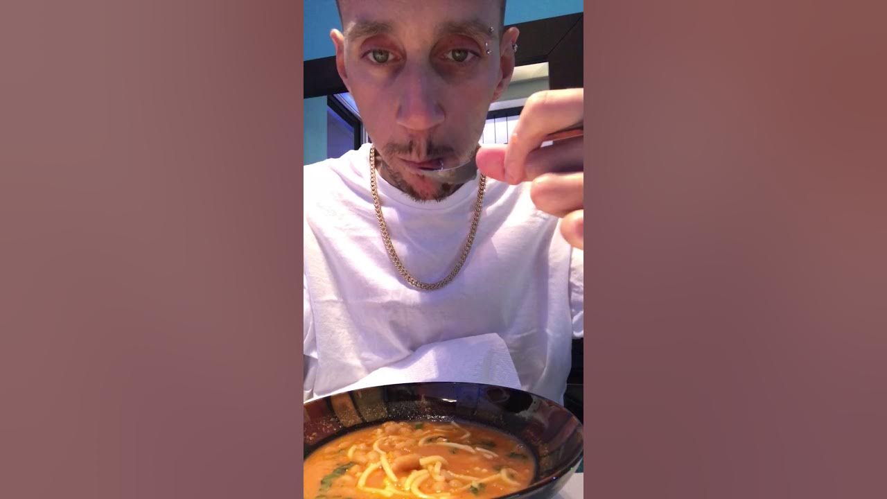 quadriplegic eating without special utensils YouTube