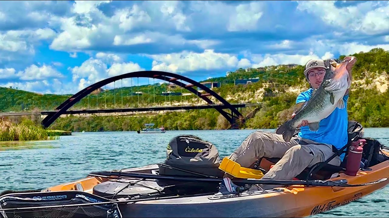 Sight Fishing GIANT Bass On Lake Austin