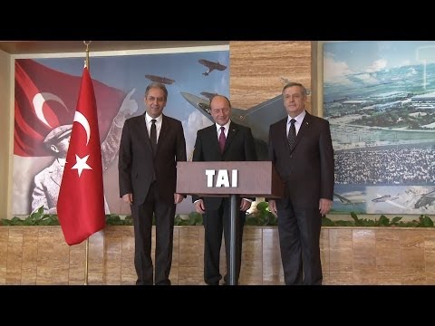 Romanya Cumhurbaşkanı Basescu´nun TAI ve F-16 Simülatör Egitim Merkezi Ziyareti