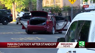 Suspect in custody following standoff in Sacramento, police say