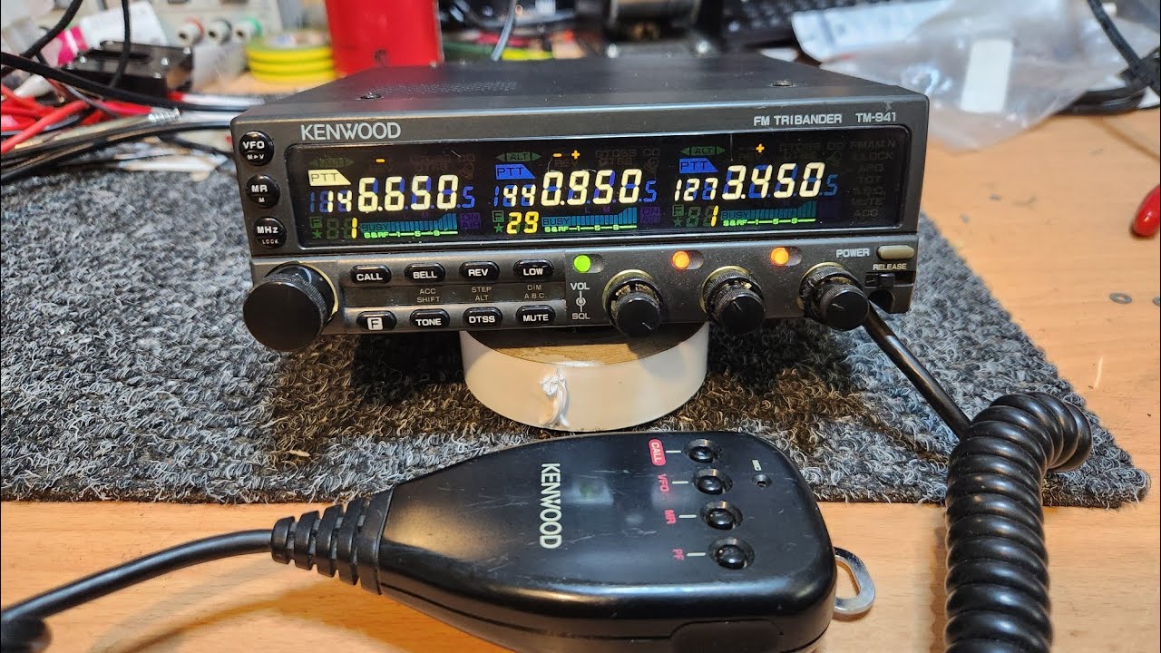 The Iconic Kenwood TM941 Tribander in the flesh, and some C4FM new