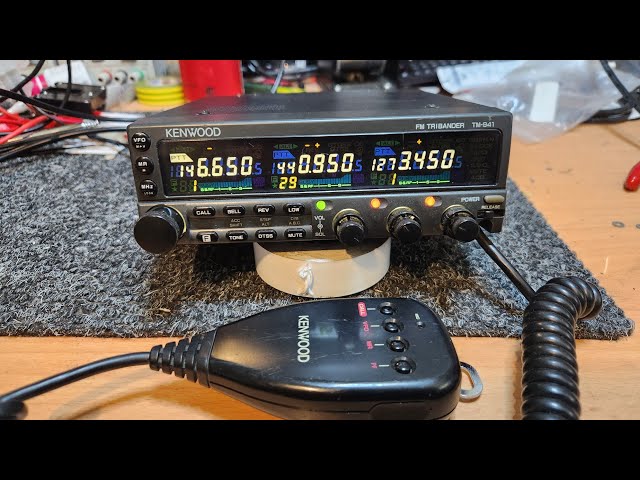 The Iconic Kenwood TM941 Tribander in the flesh, and some C4FM new