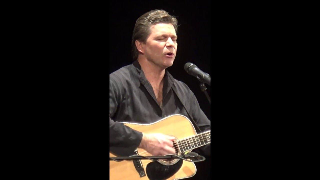 Ергей маховиков песни опалённые войной. Маховиков слушать. Песни сергея маховикова. Маховиков слушать. Маховиков слушать.