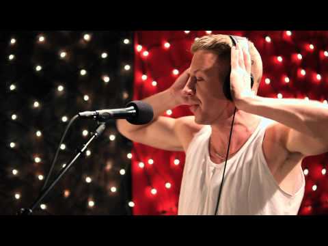 Macklemore and Ryan Lewis - My Oh My (Live on KEXP)