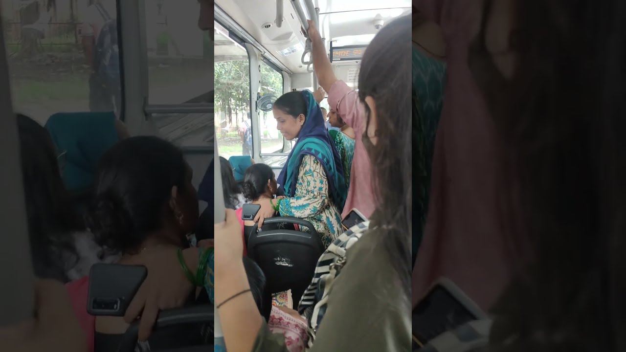 Struggle Inside A Crowded Bus No Way To Exit Real Life Vlog Experience Crowd