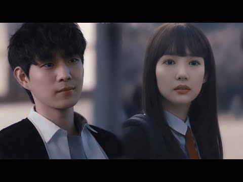 Kore Klip ⇢ Yıllar Sonra İlk Aşkıyla Karşılaştı - Bazı Aşklar Yarım Kalmalı