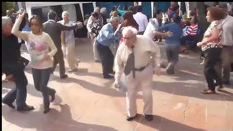 Chubby Checker   Let s Twist Again Don Saul   Viejito Bailando EqHQ
